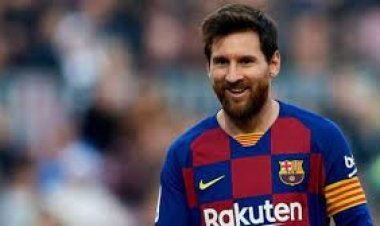  এখনই ‘ফুটবলের বৃদ্ধাশ্রমে’ যাচ্ছেন না মেসি
