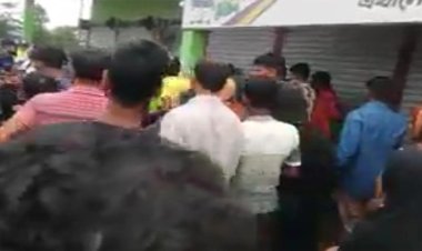 সিলেটে মন্ত্রীর অনুষ্ঠানে ত্রাণের জন্য হাতাহাতি