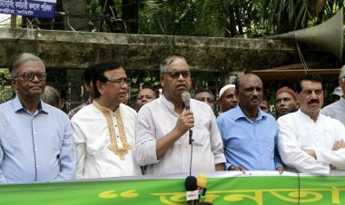 রাস্তার আন্দোলনেই সরকারের পতন ঘটাতে হবে: দুদু