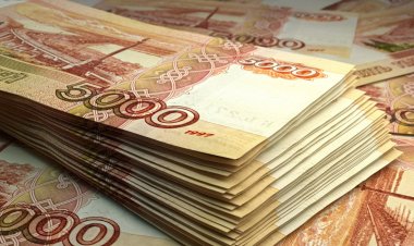  নিষেধাজ্ঞার মধ্যেও রাশিয়ার মুদ্রার নাটকীয় উত্থান