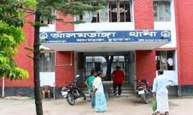 ধর্ষণে ব্যর্থ হয়ে গৃহবধূকে মারধরের অভিযোগ আ’লীগ নেতার বিরুদ্ধে