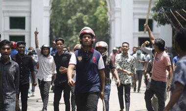 ছাত্রলীগ-ছাত্রদল সংঘর্ষ, গুলি, ছাত্রদলের দুই নেতার ওপর বর্বর হামলা