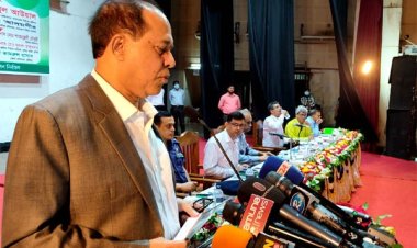 নির্বাচন যুদ্ধ নয়, পেশি শক্তি ব্যবহার করা যাবে না: সিইসি