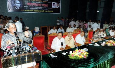 পাচার করা টাকা জায়েজ করবে সরকার: মির্জা ফখরুল 