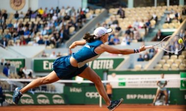 অঘটনের’ মৌসুমেও উজ্জ্বল শোয়ানতেক, টানা ৩২ ম্যাচ অপরাজিত