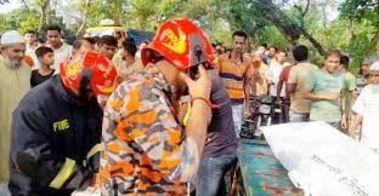 ঈশ্বরদীতে সড়ক দুর্ঘটনায় নিহত ২
