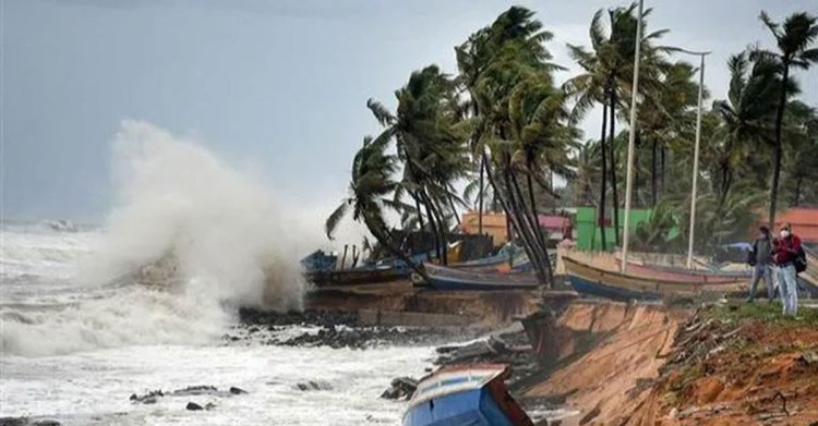 শক্তিশালী ঘূর্ণিঝড়ে পরিণত হচ্ছে ‘অশনি’