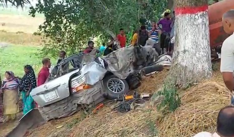 গোপালগঞ্জে ত্রিমুখী সংঘর্ষে বারডেম হাসপাতালের চিকিৎসকসহ নিহত ৮