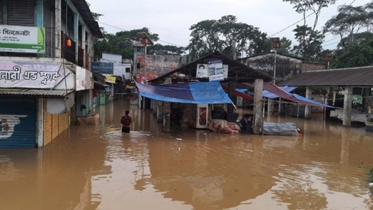 ভয়াবহ হয়ে উঠছে সিলেটের বন্যা পরিস্থিতি