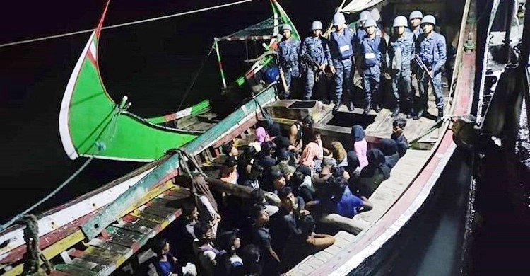 সমুদ্রপথে মালয়েশিয়া যাওয়ার সময় ৩৩ রোহিঙ্গা উদ্ধার