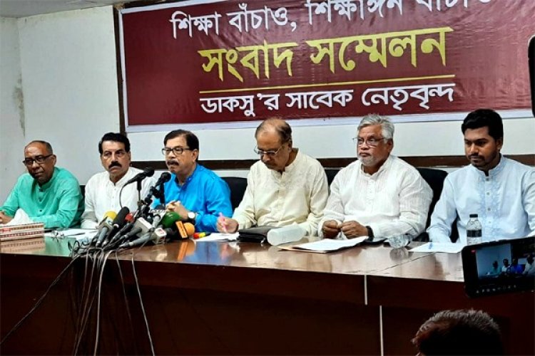 ছাত্রদলের সভাপতি-সম্পাদকের বিরুদ্ধে মামলার দায় স্বরাষ্ট্রমন্ত্রীর: মান্না