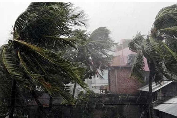 সারাদেশে দমকা হাওয়াসহ বজ্রবৃষ্টির আশঙ্কা