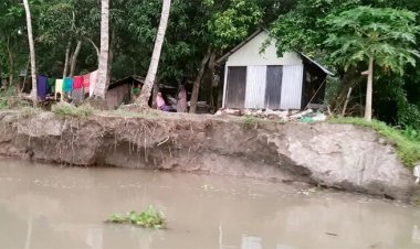মনে শুধু ভয়, কখন যেন তলিয়ে যাই’