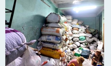 প্রশাসনের সঙ্গে লুকোচুরি খেলছে পুরান ঢাকার রাসায়নিক মজুতদাররা