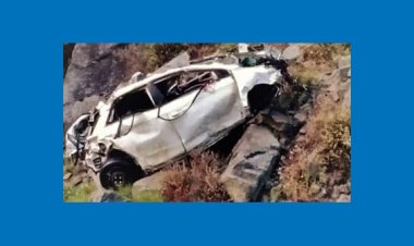 পাকিস্তানে পাহাড় থেকে গাড়ি পড়ে মৃত্যু ২২ আরোহীর