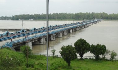 তিস্তার পানি বেড়েছে, খুলে দেওয়া হলো ৪৪ গেট