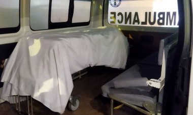 অ্যাম্বুলেন্সের ভেতর রোগী নয়, পাওয়া গেল ফেনসিডিল