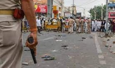 ঝাড়খণ্ডে বিক্ষোভে গুলি, নিহত ২