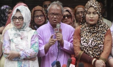 জনগণকে ঋণের বোঝায় জর্জরিত করে উল্লাস করছেন প্রধানমন্ত্রী: রিজভী