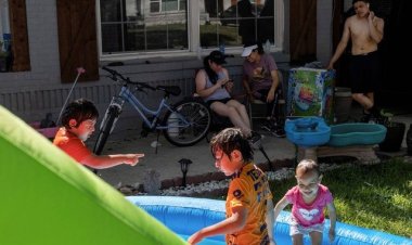 জলবায়ু পরিবর্তনের চরম ঝুঁকিতে শিশুরা: গবেষণা