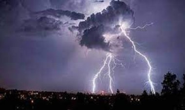 বজ্রপাতে ২৪ ঘণ্টায় প্রাণ গেল ১৯ জনের