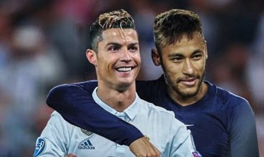 ম্যানইউ ছাড়ার প্রস্তুতি রোনালদোর, চেলসিতে যাচ্ছেন নেইমার!