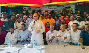 সিলেটে বন্যার্তদের মাঝে যুবদলের ত্রাণ বিতরণ