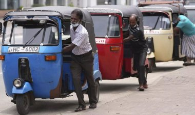  শ্রীলঙ্কায় জ্বালানির মূল্যবৃদ্ধি, এক লিটার পেট্রোল ৫৫০ রুপি