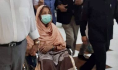 ৮ মাস পর দেশে ফিরলেন রওশন এরশাদ