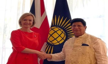 বাংলাদেশ থেকে এক লাখ রোহিঙ্গা নিতে যুক্তরাজ্যকে অনুরোধ