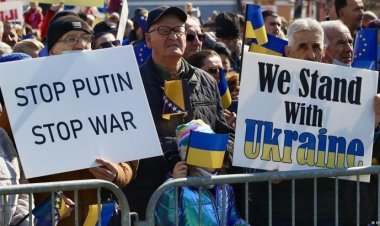 ইউক্রেনের হাতে থাকা শেষ বড় শহরটি ঘিরে চলছে তুমুল লড়াই