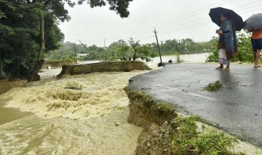  আসামে বন্যায় মৃত্যু বেড়ে ১৩৪, বিপর্যস্ত ২১ লাখ