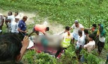 নিখোঁজের ২ দিন পর বাড়ির পাশের ডোবায় মিললো স্কুলছাত্রীর মরদেহ