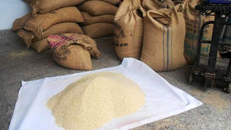 সহসাই কমছে না দাম: মোটা চালে বেড়েছে ২ টাকা