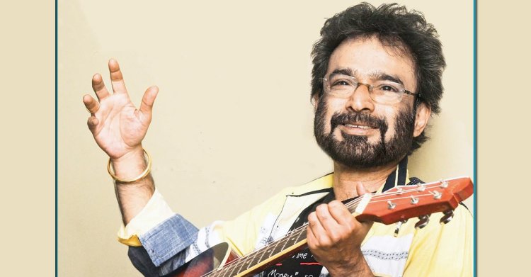 সোশ্যাল মিডিয়া অশিক্ষিতদের চায়ের দোকান : নচিকেতা