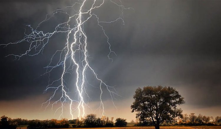 বজ্রপাতে বিহারে ১৭ জনের মৃত্যু