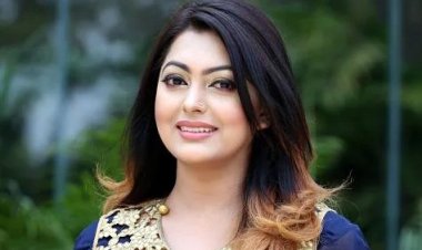 নিপুণের লিপে ‘আকাশ প্রদীপ জ্বলে’