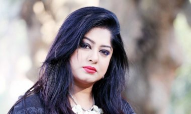 ওই সব আইডি বর্জন করুন প্লিজ: মৌসুমী