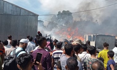 ৩ ঘণ্টার চেষ্টায় নিয়ন্ত্রণে গাজীপুরে গুদামে আগুন