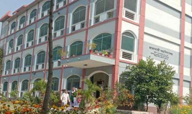 কলেজ অধ্যক্ষ সেলিম রেজাকে পেটালেন এমপি ওমর ফারুক