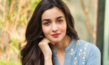 সন্তান জন্মের পর আলিয়া কি অভিনয় করবেন