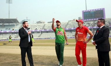 টস জিতে বোলিংয়ে বাংলাদেশ