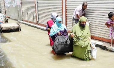 পূর্ণিমার জোয়ারে বাগেরহাটের অর্ধশতাধিক গ্রাম প্লাবিত