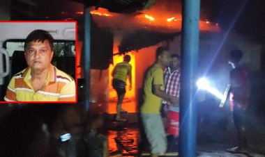 ফেসবুকে বিতর্কিত মন্তব্য : নড়াইলে ভাঙচুর-অগ্নিসংযোগ, আটক ১