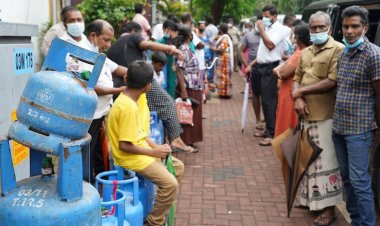 শ্রীলঙ্কার পর আর্থিক সংকটের মুখে আরও ১২ দেশ
