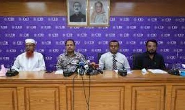 দেড় হাজার বাসের ব্লু-বুক ও রেজিস্ট্রেশন চুরি করে চাঁদাবাজি