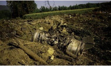 বাংলাদেশে সমরাস্ত্র নিয়ে আসার পথে গ্রিসে উড়োজাহাজ বিধ্বস্ত