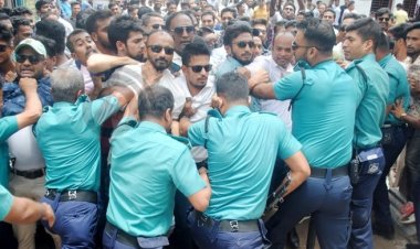 বরিশালে পুলিশি বাধায় ছাত্রদলের বিক্ষোভ পণ্ড