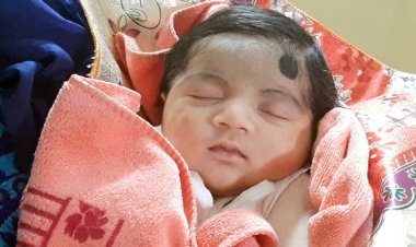 ফাতেমার অ্যাকাউন্টে একদিনেই জমা ৬৫ হাজার টাকা