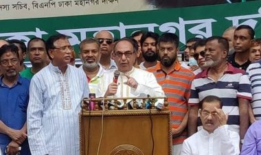 তারেক রহমানকে নিয়ে কটুক্তির ক্ষমা না চাইলে জনগণ রাজপথে শায়েস্তা করবে: মির্জা আব্বাস